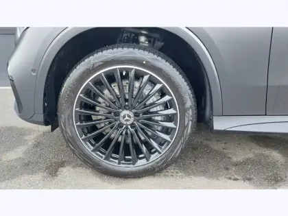 Photo 8 Mercedes GLC  300 e  Hybrid EQ 4MATIC 