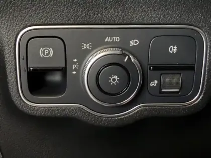 Photo 16 Mercedes GLA 250 e AMG Line