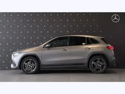 Photo 30 Mercedes GLA 250 e AMG Line Gris Mat