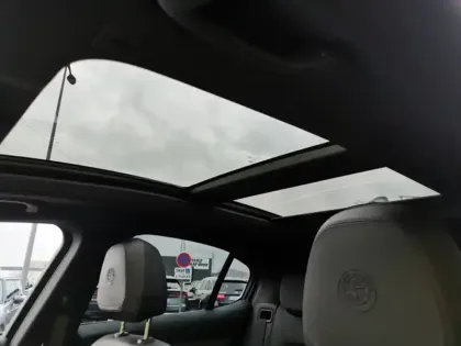 Photo 24 Alfa Romeo Stelvio Veloce Q4 2.2 JTDM 210 ch BVA8