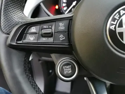 Photo 26 Alfa Romeo Stelvio Veloce Q4 2.2 JTDM 210 ch BVA8