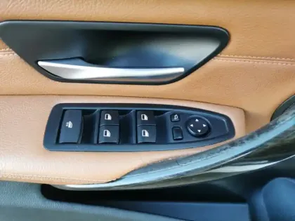 Photo 19 BMW Serie 4 420 d Luxury Line 190 ch BVA