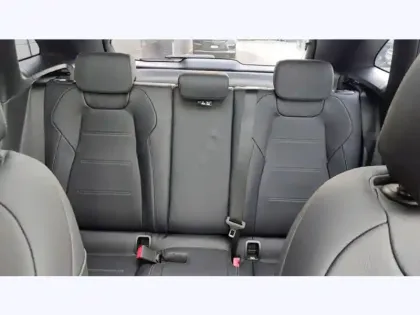 Photo 7 Mercedes GLA 200 d 