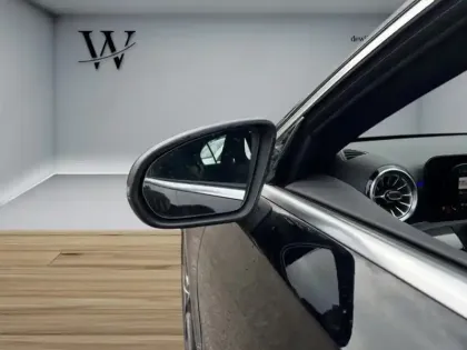 Photo 17 Mercedes Classe A Gén. IV (W177) Ph1 AMG Line 5