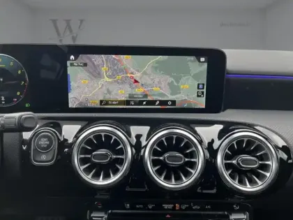 Photo 11 Mercedes Classe A Gén. IV (W177) Ph1 AMG Line 5