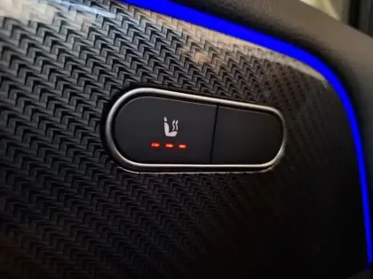 Photo 20 Mercedes GLA 200 d AMG Line