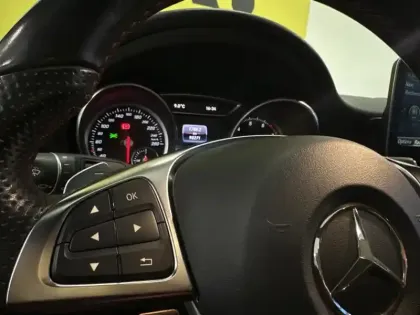 Photo 16 Mercedes Classe A A 220 4MATIC