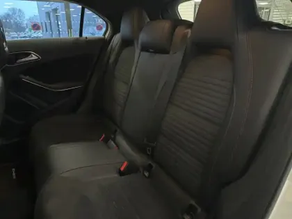 Photo 22 Mercedes Classe A A 220 4MATIC