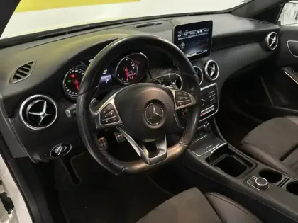 Photo 24 Mercedes Classe A A 220 4MATIC