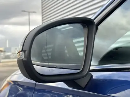 Photo 11 Mercedes Classe A 250 e Hybrid EQ AMG Line