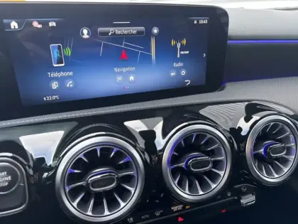 Photo 21 Mercedes Classe A Gén. IV (W177) Ph2 AMG Line 5