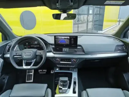 Photo 11 Audi Q5 40 TDI quattro S line 204 ch S