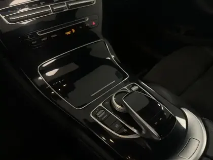 Photo 6 Mercedes Classe GLC GLC 220 d 4MATIC SUV Sportline