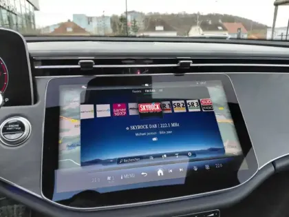 Photo 24 Mercedes Classe E E 220 d berline AMG Line