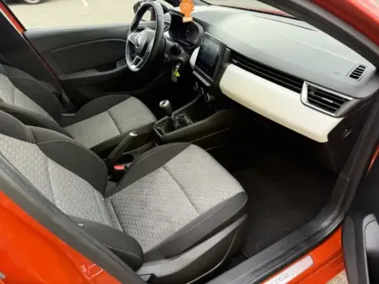 Photo 15 Renault Clio Gén. V (BJA) Ph1 Limited 5