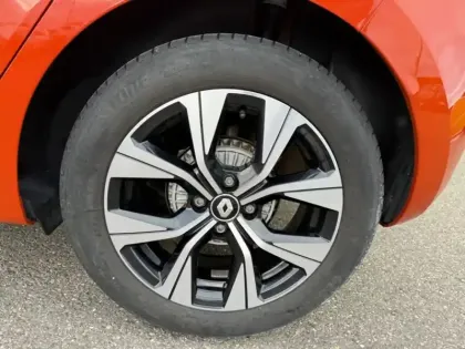 Photo 8 Renault Clio Gén. V (BJA) Ph1 Limited 5