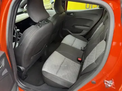 Photo 13 Renault Clio Gén. V (BJA) Ph1 Limited 5