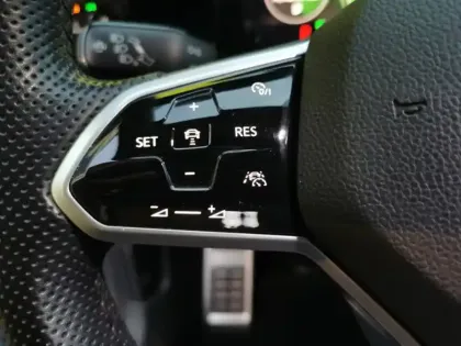 Photo 18 Volkswagen Golf GTE eHybrid 1.4 245 