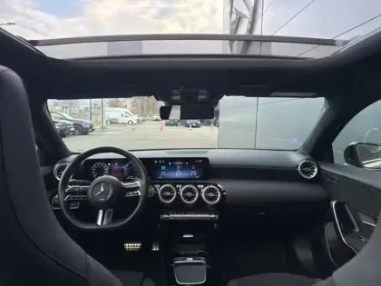 Photo 10 Mercedes Classe A 250 e Hybrid EQ AMG Line