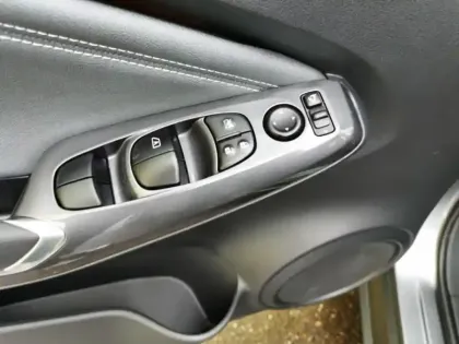 Photo 24 Nissan Juke Tekna 1.0 DIG-T 114 ch DCT7