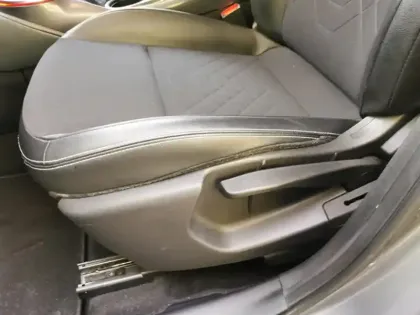 Photo 17 Nissan Juke Tekna 1.0 DIG-T 114 ch DCT7