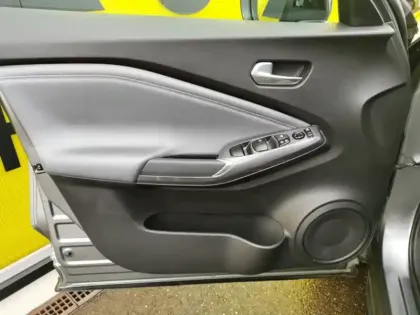 Photo 20 Nissan Juke Tekna 1.0 DIG-T 114 ch DCT7