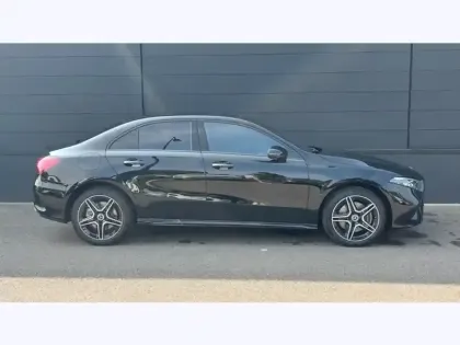 Photo 5 Mercedes Classe A 250 e Hybrid EQ Berline AMG Li