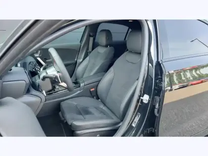 Photo 14 Mercedes Classe A 250 e Hybrid EQ Berline AMG Li