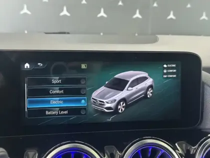 Photo 7 Mercedes GLA 250 e