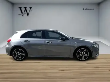 Photo 54 Mercedes Classe A 200 d AMG Line