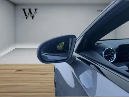 Photo 17 Mercedes Classe A 200 d AMG Line