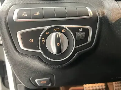 Photo 9 Mercedes Classe C Gén. II (C205) Ph2 AMG 2