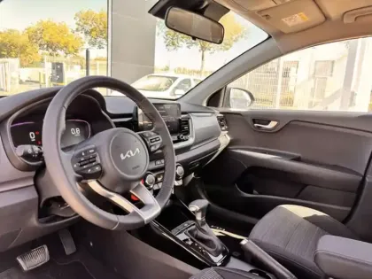 Photo 9 Kia Stonic Active