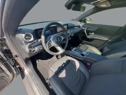 Photo 25 Mercedes CLA 180 Progressive Line Advanced 