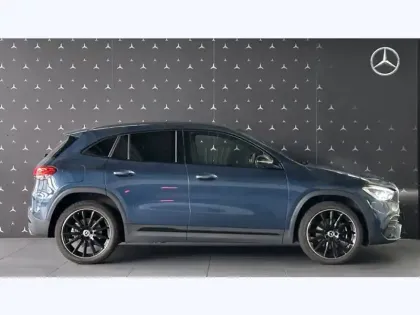 Photo 14 Mercedes GLA 250 e AMG Line