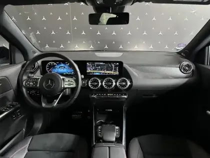 Photo 19 Mercedes GLA 250 e AMG Line