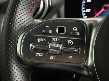 Photo 27 Mercedes GLA 250 e AMG Line