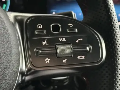 Photo 26 Mercedes GLA 250 e AMG Line