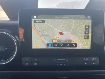 Photo 18 Mercedes CLA sse T 180 d Style 7G-DCT