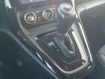 Photo 28 Mercedes CLA Gén. I Ph1 Style 5