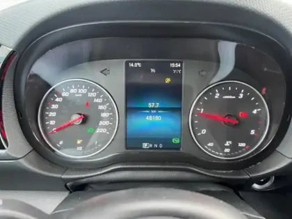 Photo 13 Mercedes CLA sse T 180 d Style 7G-DCT