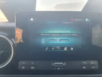 Photo 20 Mercedes CLA sse T 180 d Style 7G-DCT