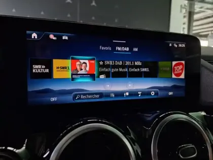 Photo 5 Mercedes GLA 250 e Hybrid EQ Business Line