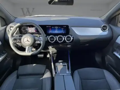 Photo 11 Mercedes GLA 180 d AMG Exclusive Design