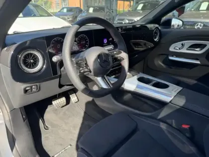 Photo 15 Mercedes CLA  250+ avec technologie EQ L