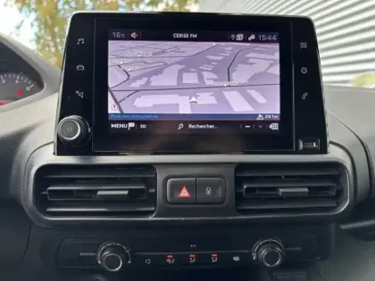 Photo 12 Peugeot Partner Gén. III Ph1 Asphalt 3