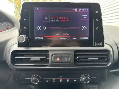 Photo 11 Peugeot Partner Gén. III Ph1 Asphalt 3