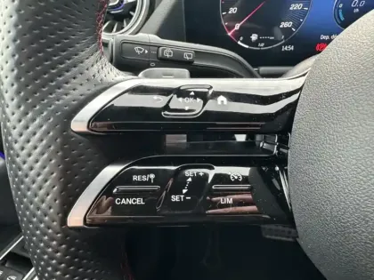 Photo 20 Mercedes GLA 200 d AMG Line