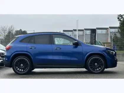 Photo 28 Mercedes GLA 200 d AMG Line