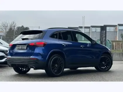 Photo 27 Mercedes GLA 200 d AMG Line